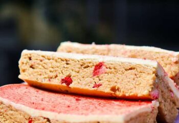 (Snacks) White Chocolate Raspberry Protein Bar